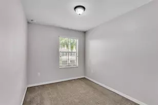 2622 Lantern Hill Ave, Brandon, FL 33511 - Photo 17