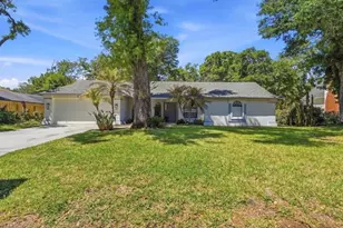 2800 Hammock Dr, Plant City, FL 33566 - Photo 1