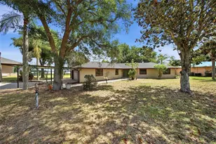 410 S Ramona Ave, Lake Alfred, FL 33850 - Photo 1