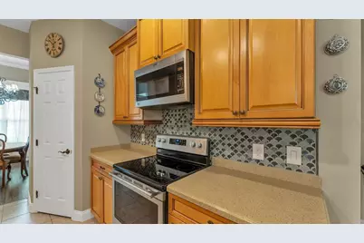 3940 Sunnywood Circle, Lakeland, FL 33812 - Photo 13