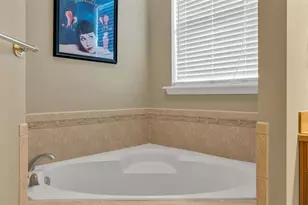 3940 Sunnywood Cir, Lakeland, FL 33812 - Photo 23