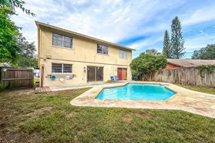 631 Stone Dr, Brandon, FL 33510 - Photo 23