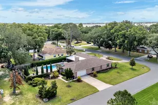 906 Crestview Dr, Auburndale, FL 33823 - Photo 5
