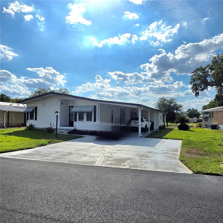 6114 Grand Oaks Dr SE - 6114 Grand Oaks Dr SE, Winter Haven, FL 33884 Luxury Property | Jose Angel Pina