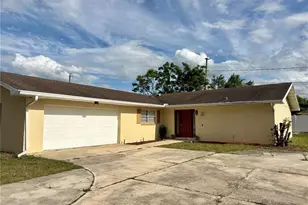 728 Lake Ned Rd, Winter Haven, FL 33884 - Photo 7
