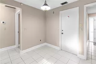 1929 Valencia Way, Clearwater, FL 33764 - Photo 21