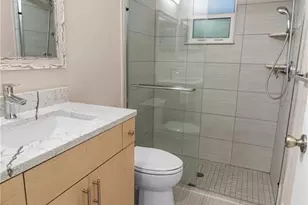 1929 Valencia Way, Clearwater, FL 33764 - Photo 35