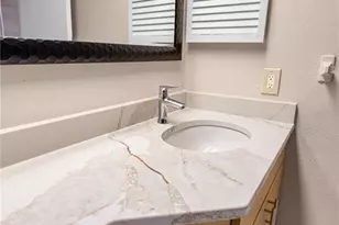 1929 Valencia Way, Clearwater, FL 33764 - Photo 39