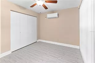 1929 Valencia Way, Clearwater, FL 33764 - Photo 15
