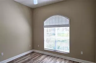 5352 Camberlea Ave, Zephyrhills, FL 33541 - Photo 7
