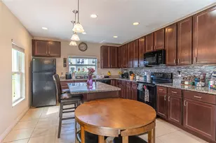 233 Primrose Dr, Davenport, FL 33837 - Photo 7