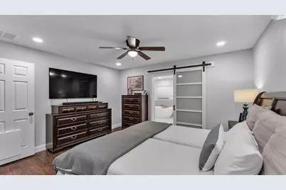 2633 Handley Boulevard, Lakeland, FL 33803 - Photo 13