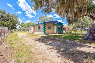 225 W Northside Dr, Lake Wales, FL 33853 - Photo 13