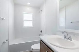 6058 Mangrove Crk Rd, Wimauma, FL 33598 - Photo 9