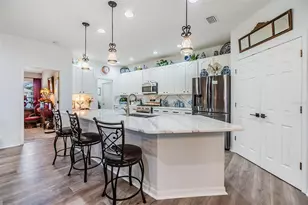 8721 Crystal Creek Ct, Land O Lakes, FL 34638 - Photo 7