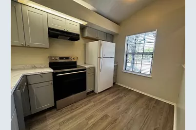 11634 Sarita Court, Orlando, FL 32817 - Photo 5