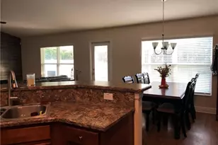 7110 Remington Oaks Loop, Lakeland, FL 33810 - Photo 5