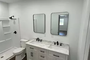 1938 Lavon St, Lakeland, FL 33805 - Photo 11