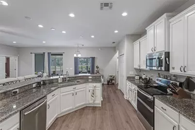 1444 Cypress View Lane, Lakeland, FL 33811 - Photo 3