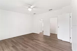 486 Lindsey Dr, Lakeland, FL 33809 - Photo 29