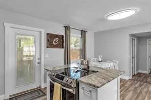 728 W Belmar St, Lakeland, FL 33803 - Photo 7