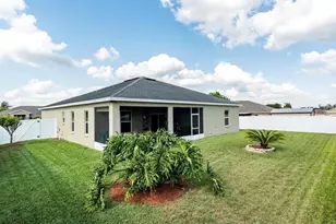 5730 Fischer Dr, Lakeland, FL 33812 - Photo 3