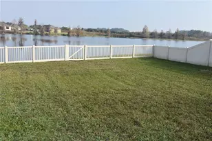2274 Geneva Dr, Lakeland, FL 33805 - Photo 3