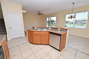 2010 Hatteras Point, Lakeland, FL 33813 - Photo 5