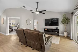 5963 Hillside Heights Dr, Lakeland, FL 33812 - Photo 15