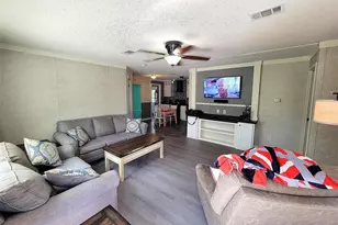 2231 SE State Road 121, Morriston, FL 32668 - Photo 3