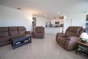 5062 Foxglove Cir, Lakeland, FL 33811 - Photo 7