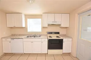 1311 Standish Dr, Lakeland, FL 33810 - Photo 9