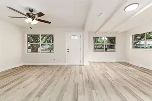 1712 Huntington St, Lakeland, FL 33801 - Photo 9