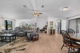 4926 Deerwood Dr, Lakeland, FL 33810 - Photo 5