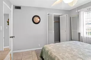 333 Lake Howard Dr NW, Winter Haven, FL 33880 - Photo 25