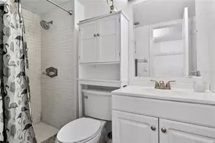 333 Lake Howard Dr NW, Winter Haven, FL 33880 - Photo 21