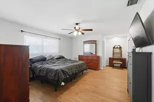 303 Karppe Rd, Plant City, FL 33567 - Photo 17
