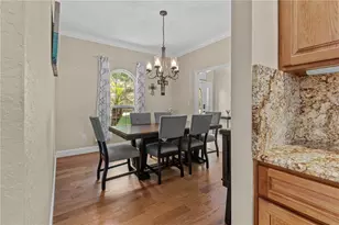 1095 W Lake Hamilton Dr, Winter Haven, FL 33881 - Photo 27