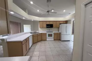 2805 Honeywell Pl, Lakeland, FL 33810 - Photo 3