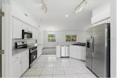 3221 Merlot Drive, Lakeland, FL 33811 - Photo 11
