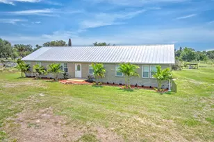 325 Stenstrom Rd, Wauchula, FL 33873 - Photo 3