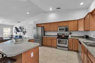 6146 Mission Dr, Lakeland, FL 33812 - Photo 7