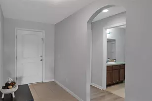 2447 Torrens Dr, Lakeland, FL 33805 - Photo 5