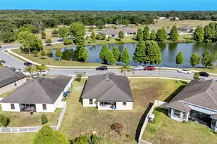 2447 Torrens Dr, Lakeland, FL 33805 - Photo 3