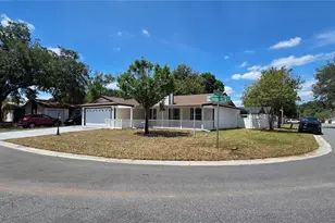 1113 Cinnamon Way E, Lakeland, FL 33801 - Photo 7
