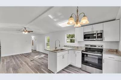5242 Shadyglen Drive, Lakeland, FL 33810 - Photo 3