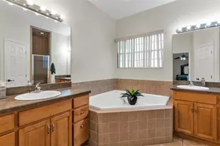 112 Bentley Oaks Blvd, Auburndale, FL 33823 - Photo 13