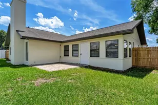 7225 Hileman Dr E, Lakeland, FL 33810 - Photo 19