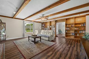 4615 Kings Point Ct, Lakeland, FL 33813 - Photo 7