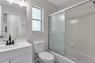 232 Timberpark Dr, Davenport, FL 33837 - Photo 9